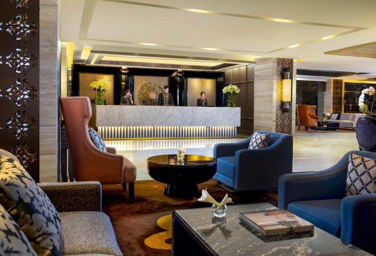 Royal Ambarrukmo Yogyakarta Hotel Maguwo Exterior photo