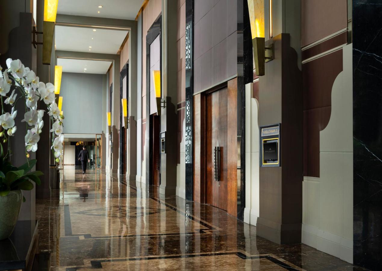 Royal Ambarrukmo Yogyakarta Hotel Maguwo Exterior photo