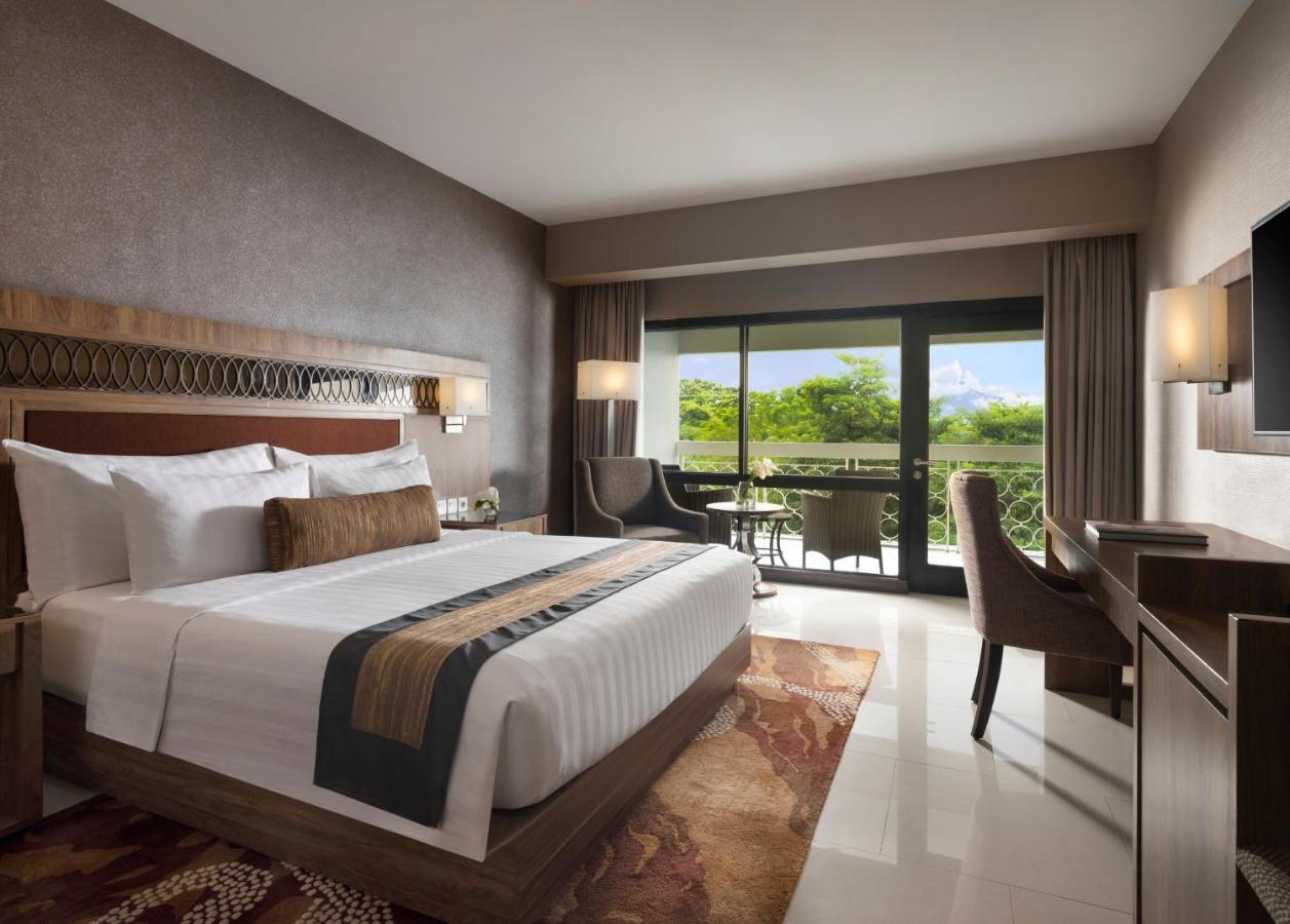 Royal Ambarrukmo Yogyakarta Hotel Maguwo Exterior photo