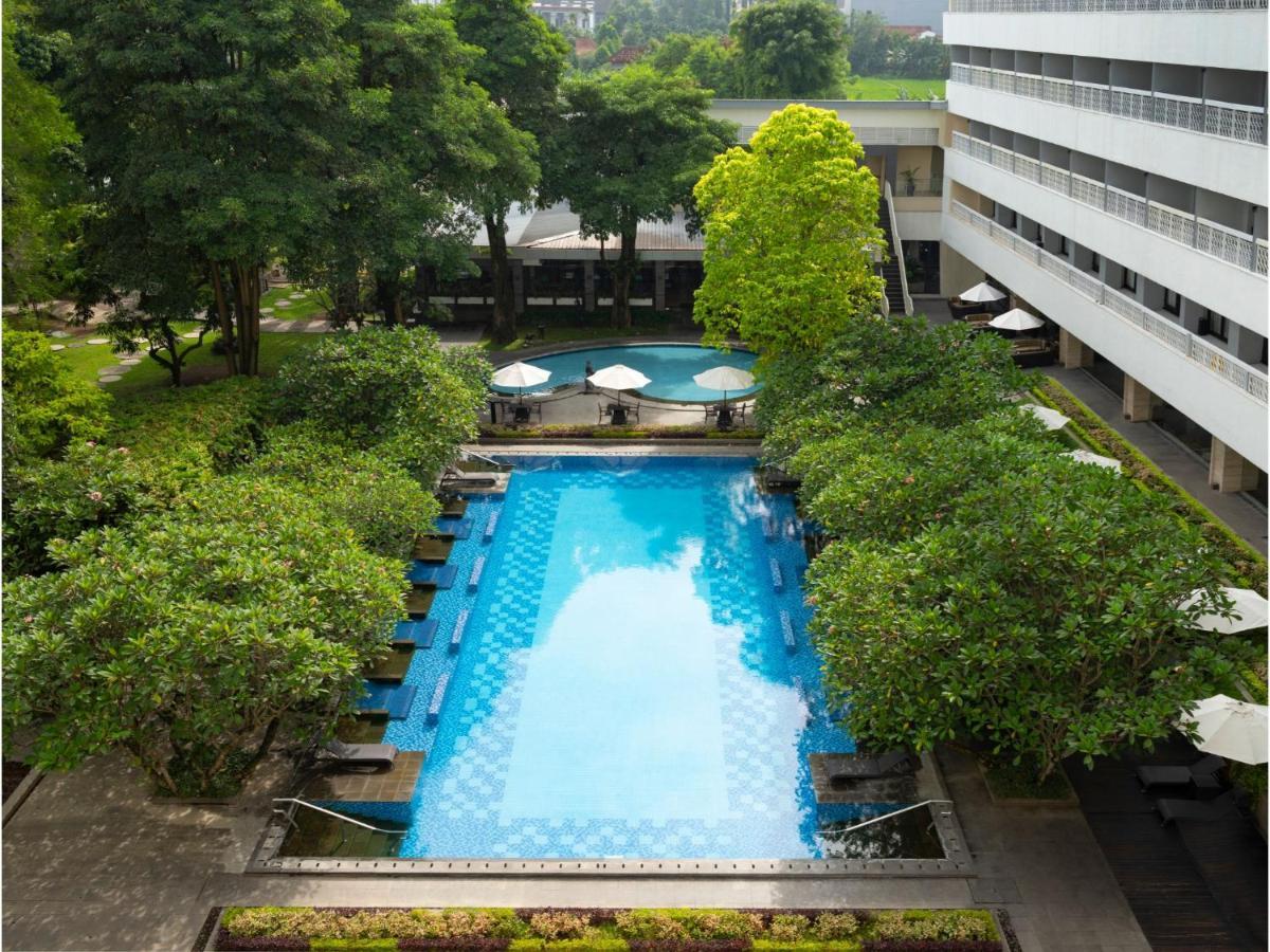 Royal Ambarrukmo Yogyakarta Hotel Maguwo Exterior photo