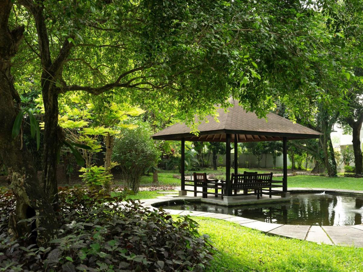Royal Ambarrukmo Yogyakarta Hotel Maguwo Exterior photo